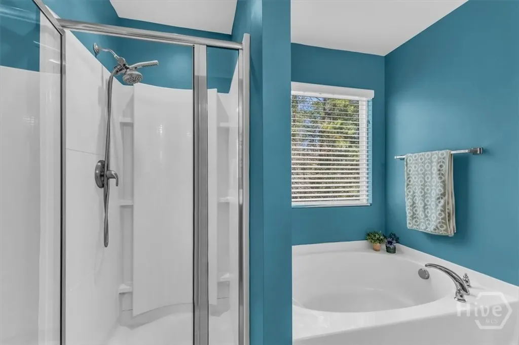 2 Crest View Circle Pooler GA 31322