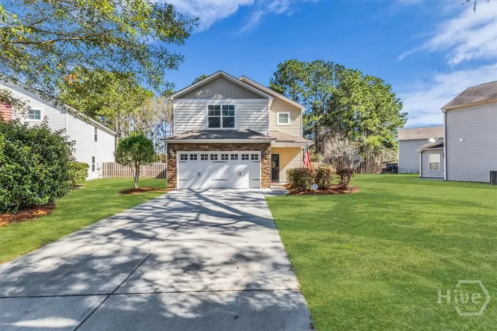 2 Crest View Circle Pooler GA 31322