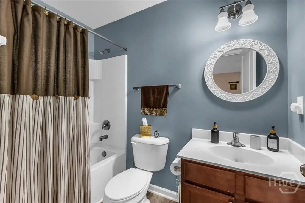 2 Crest View Circle Pooler GA 31322