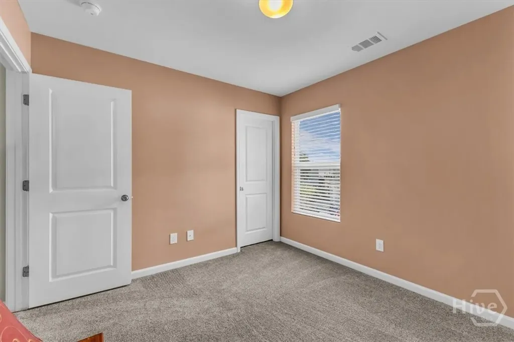 2 Crest View Circle Pooler GA 31322