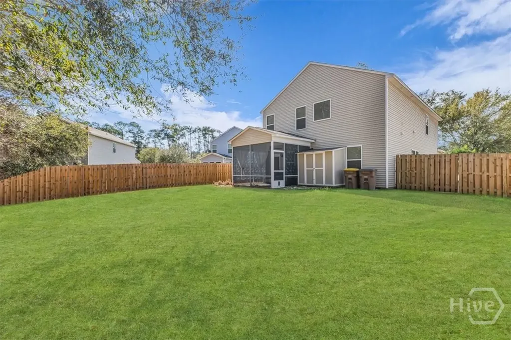 2 Crest View Circle Pooler GA 31322