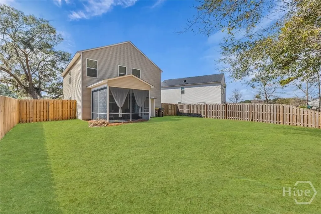 2 Crest View Circle Pooler GA 31322