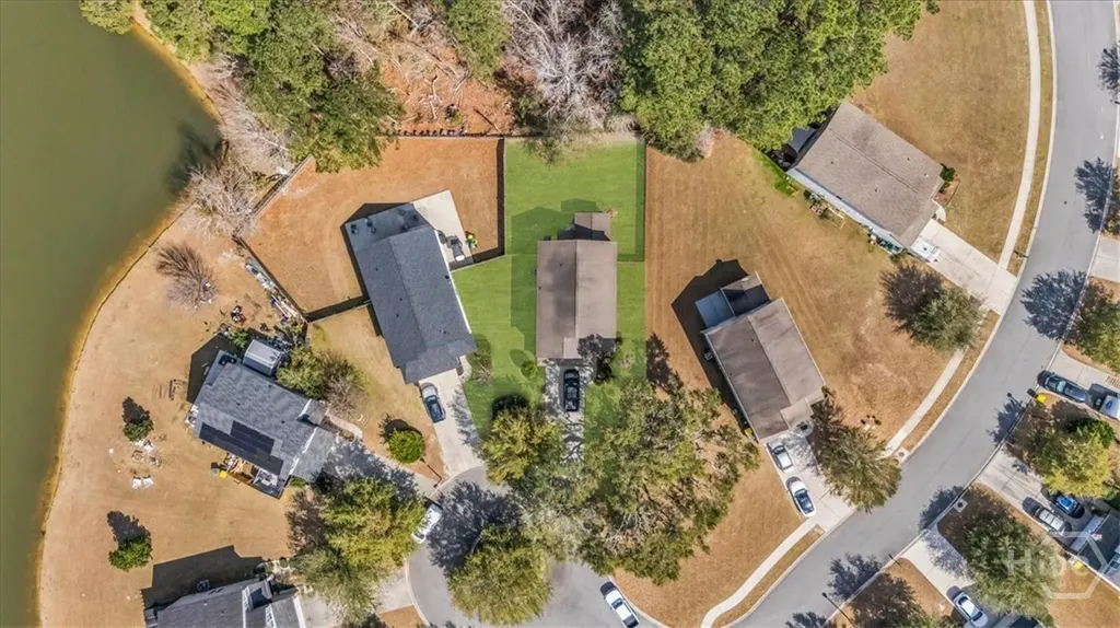 2 Crest View Circle Pooler GA 31322