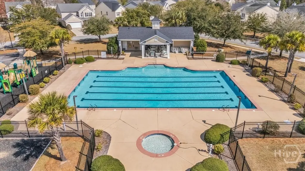 2 Crest View Circle Pooler GA 31322