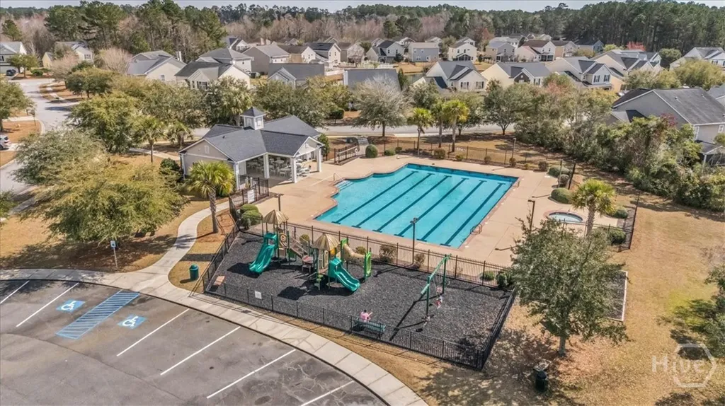 2 Crest View Circle Pooler GA 31322