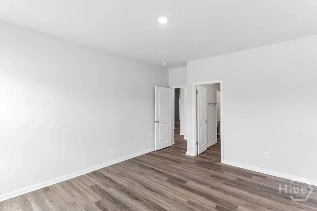 125 Wilderness Road Savannah GA 31302