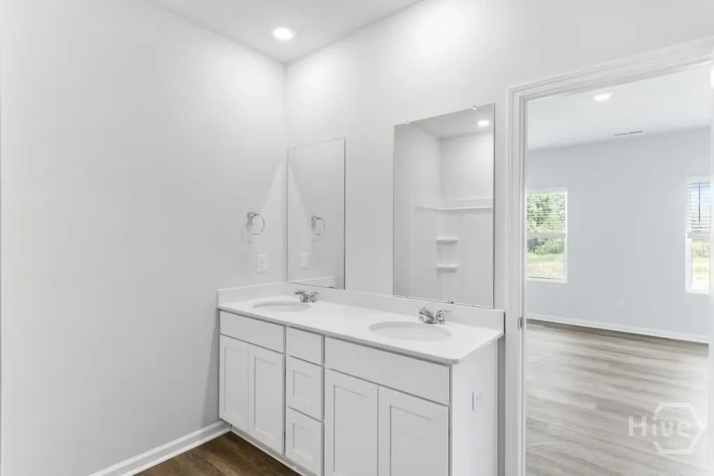 125 Wilderness Road Savannah GA 31302