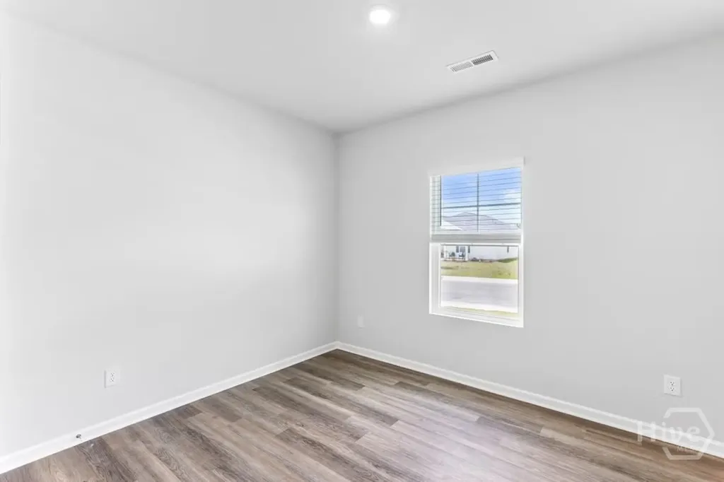 125 Wilderness Road Savannah GA 31302