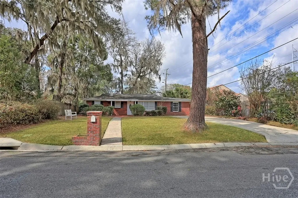 8417 Laberta Boulevard Savannah GA 31406