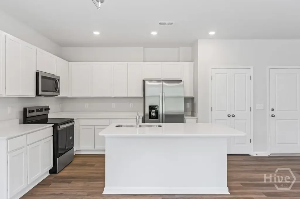 243 Green Meadow Drive Savannah GA 31302