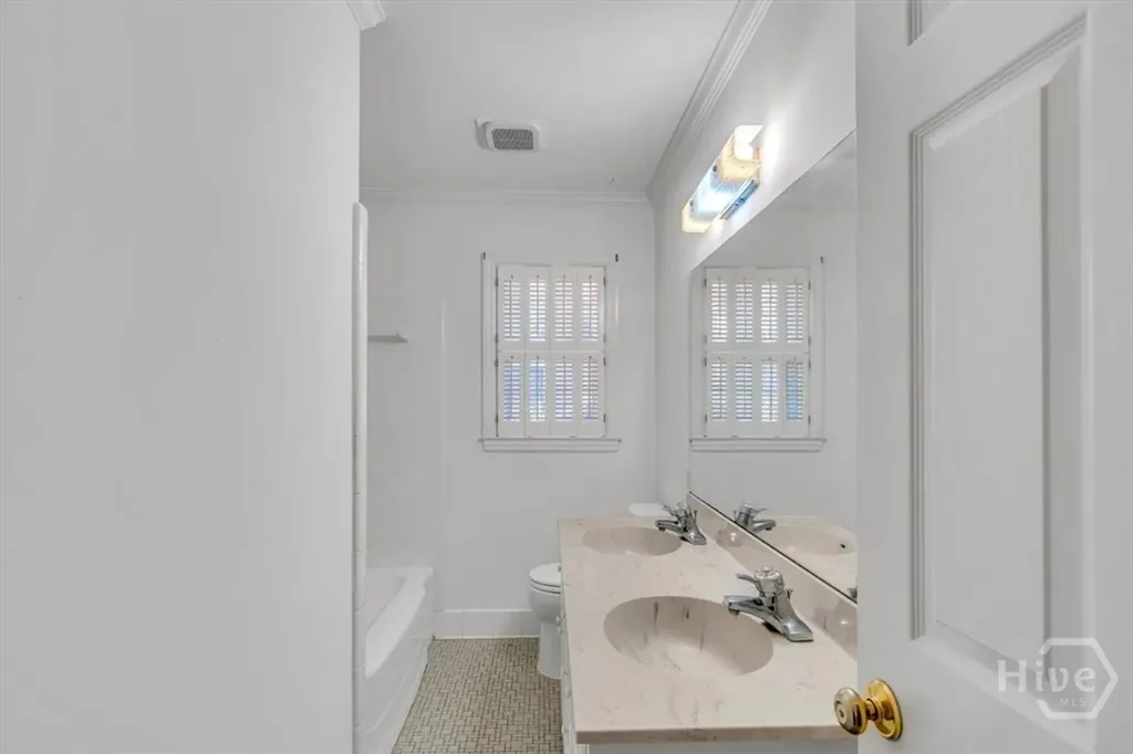 311 Pickwick Road Savannah GA 31410
