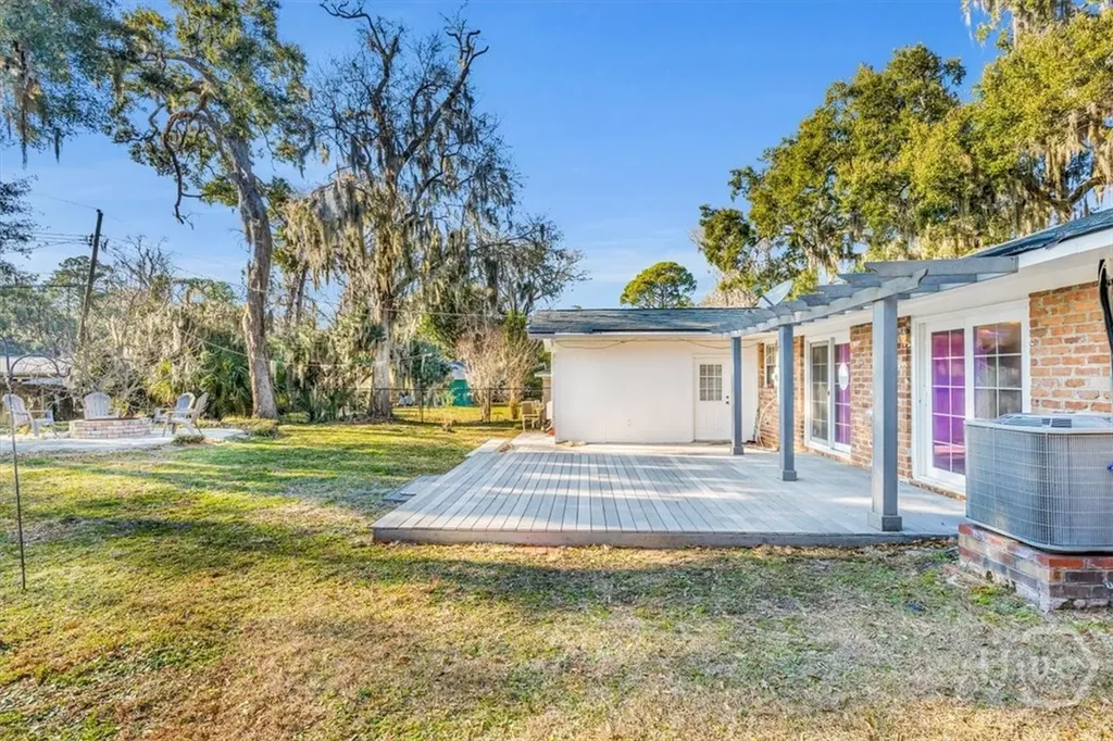 311 Pickwick Road Savannah GA 31410