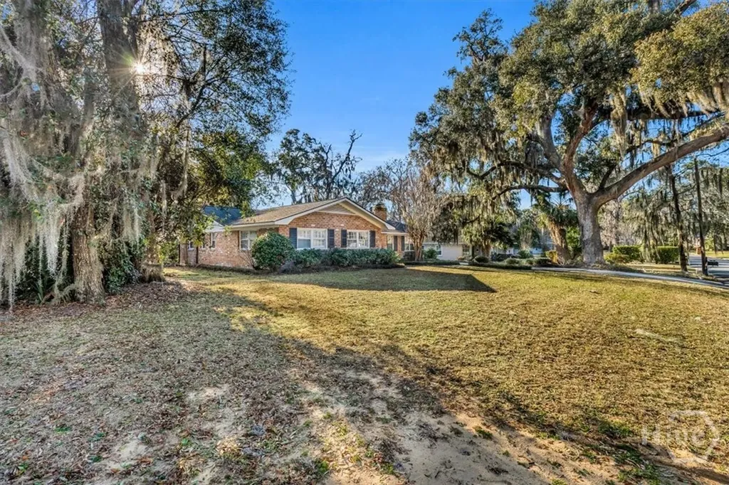 311 Pickwick Road Savannah GA 31410