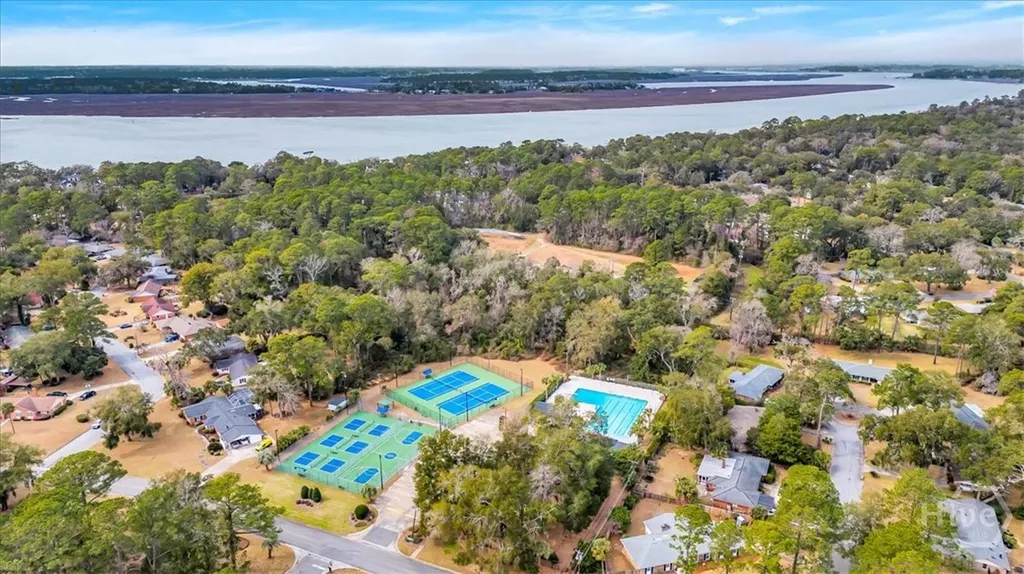 311 Pickwick Road Savannah GA 31410