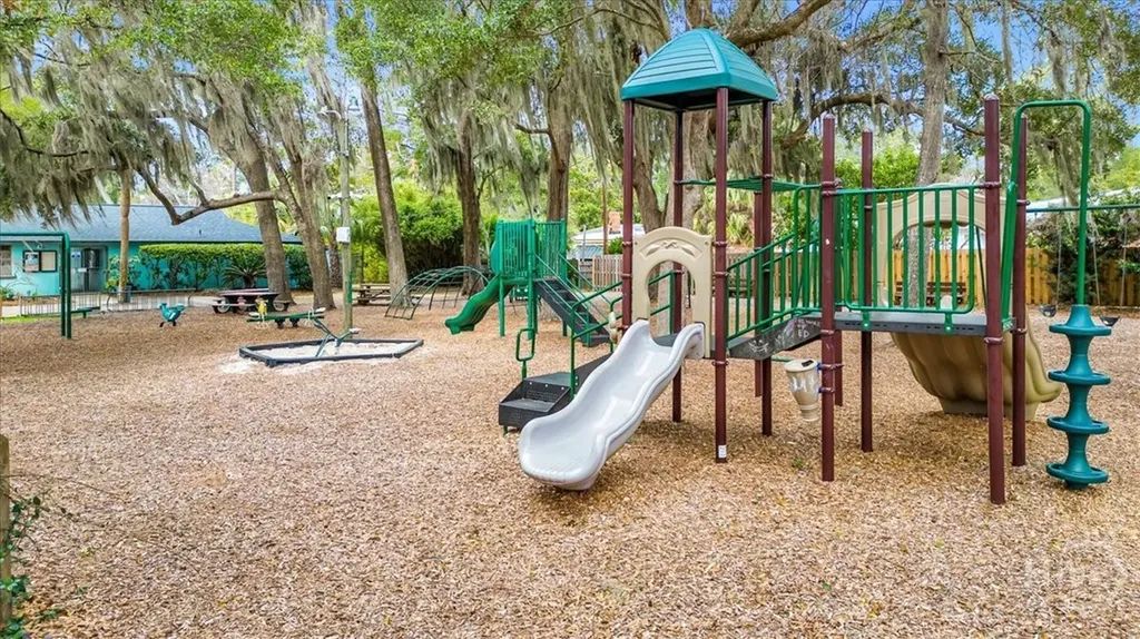 311 Pickwick Road Savannah GA 31410