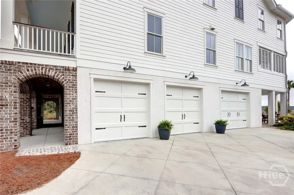 201 Noble View Savannah GA 31411