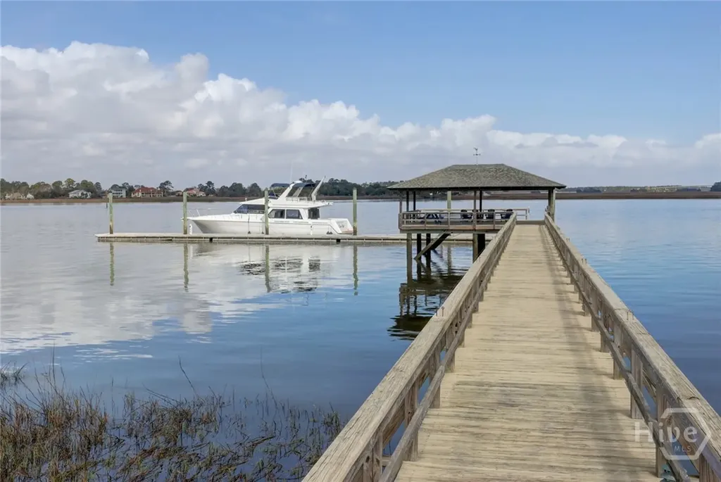 201 Noble View Savannah GA 31411