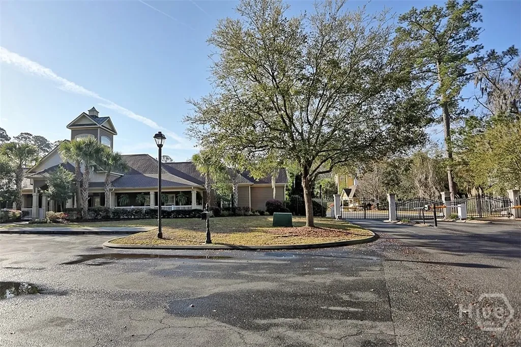 1304 Walden Park Drive Savannah GA 31410