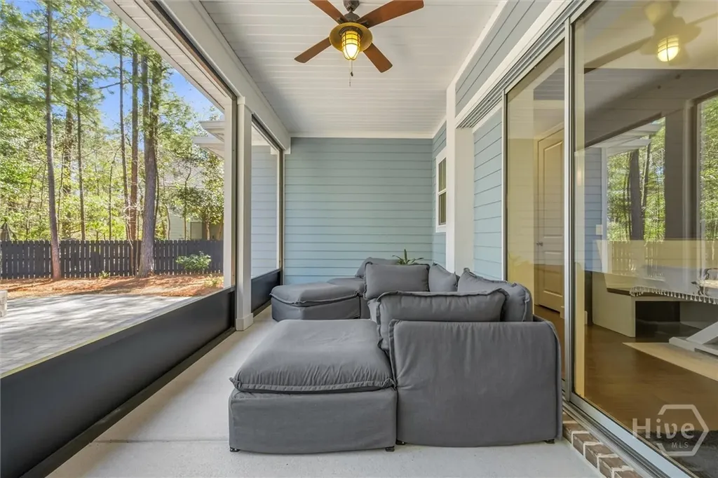 310 W Blackjack Oak Drive Richmond Hill GA 31324