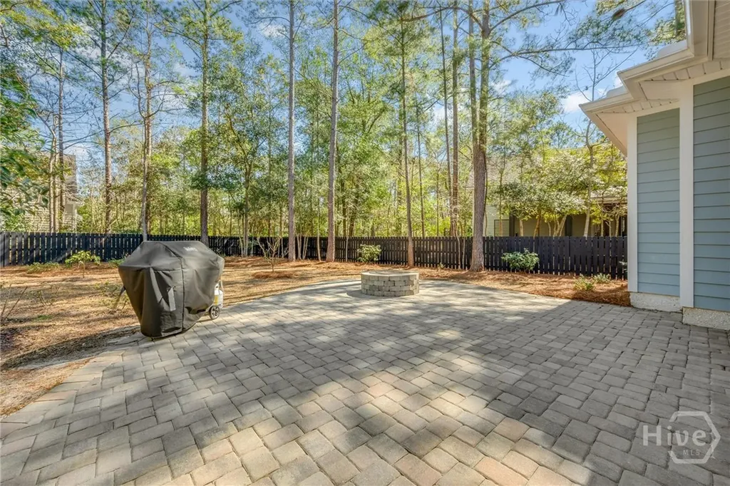 310 W Blackjack Oak Drive Richmond Hill GA 31324