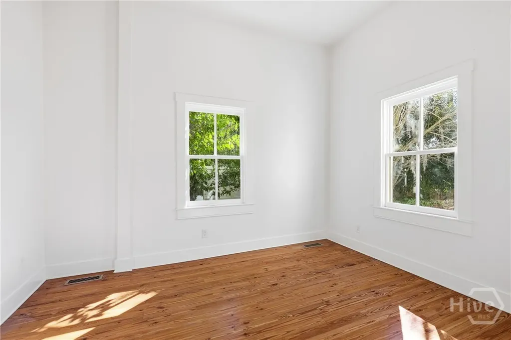 203 E 39th Street Savannah GA 31401