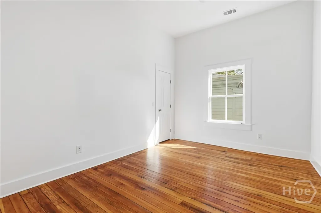 203 E 39th Street Savannah GA 31401