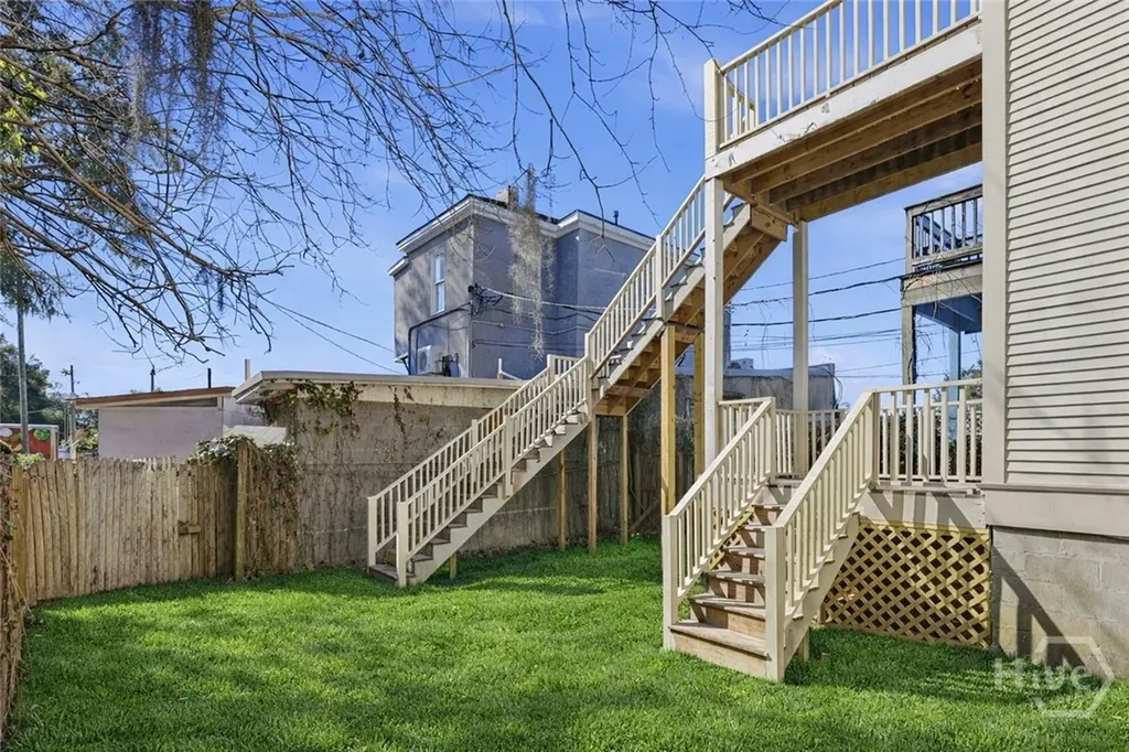 203 E 39th Street Savannah GA 31401