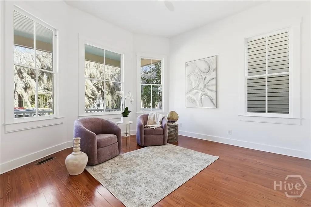 203 E 39th Street Savannah GA 31401
