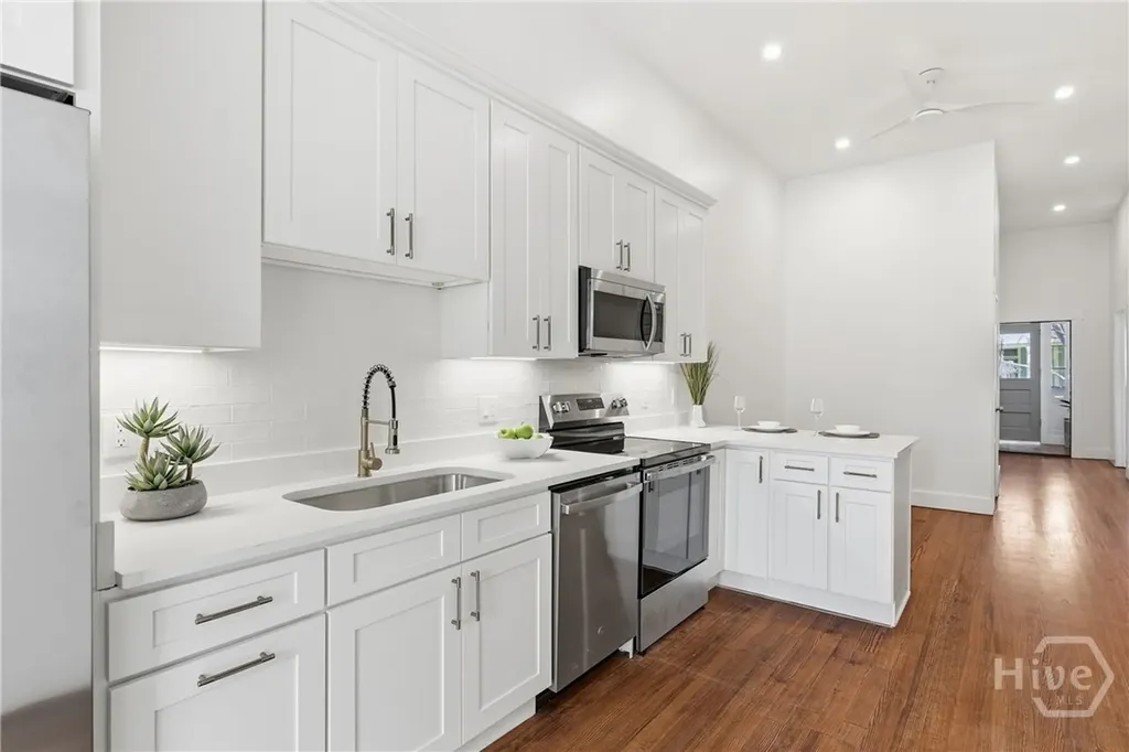 203 E 39th Street Savannah GA 31401