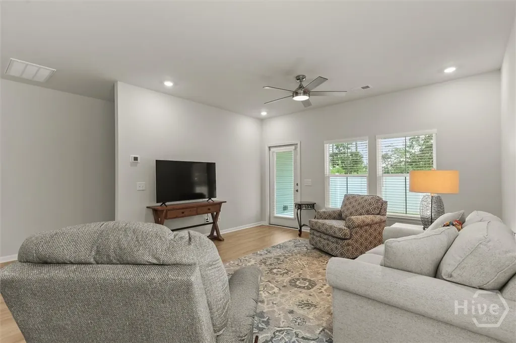 126 Holloway Hill Pooler GA 31322