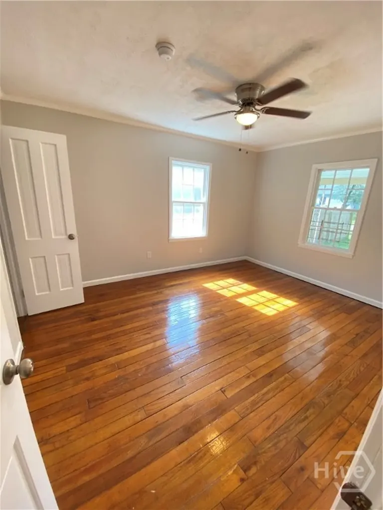 1812 E 39th Street Savannah GA 31404
