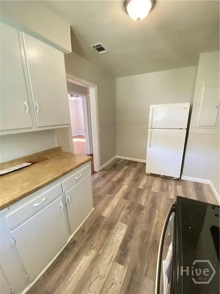 1812 E 39th Street Savannah GA 31404