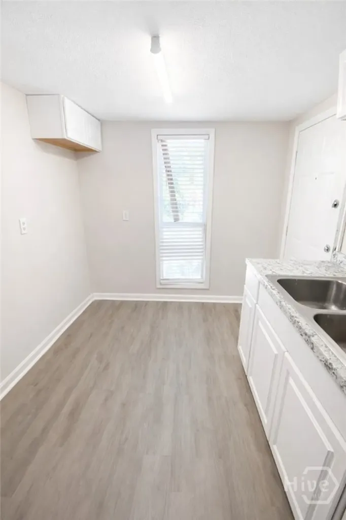 1611 E Henry Street Savannah GA 31404