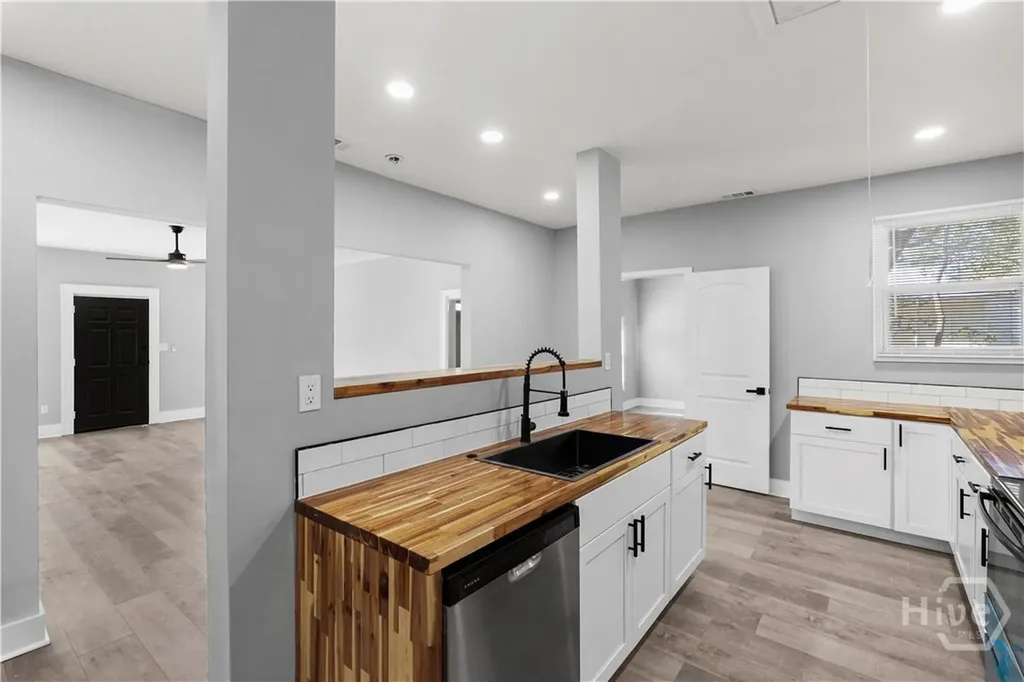 2138 Louisiana Avenue Savannah GA 31404
