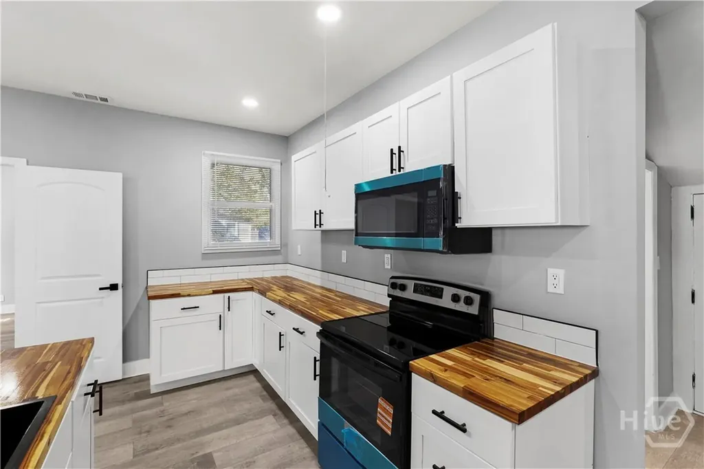 2138 Louisiana Avenue Savannah GA 31404