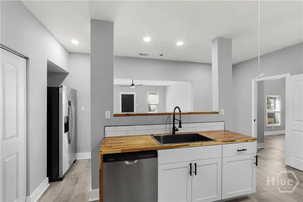 2138 Louisiana Avenue Savannah GA 31404