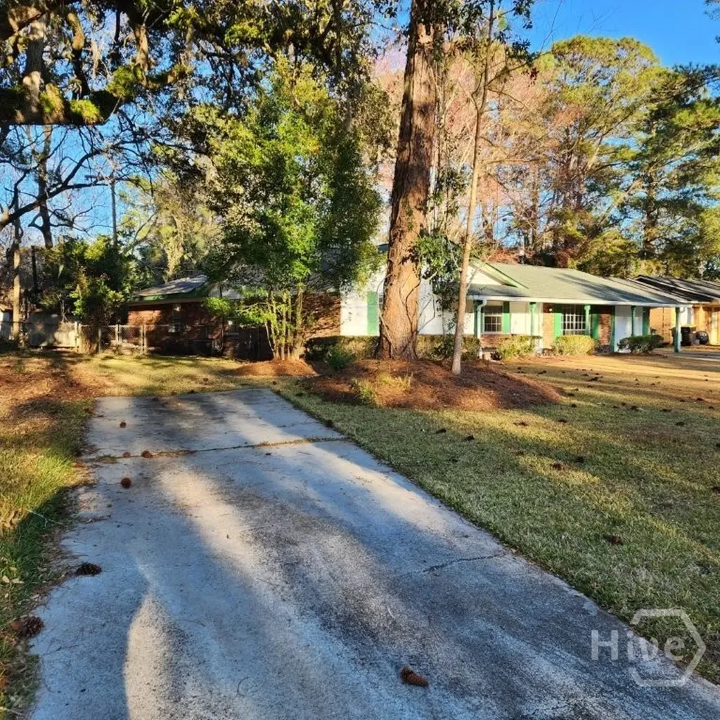 23 Canterbury Circle Savannah GA 31419
