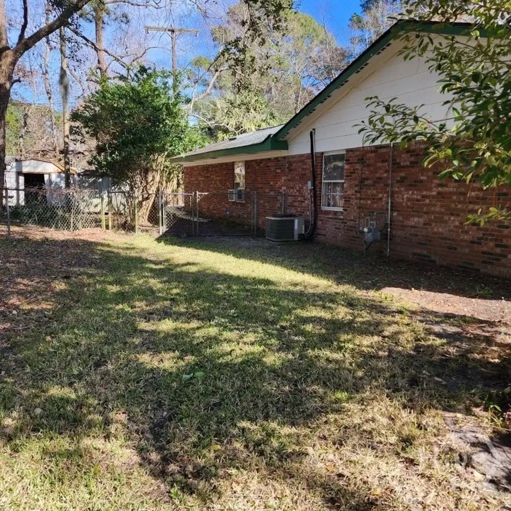 23 Canterbury Circle Savannah GA 31419