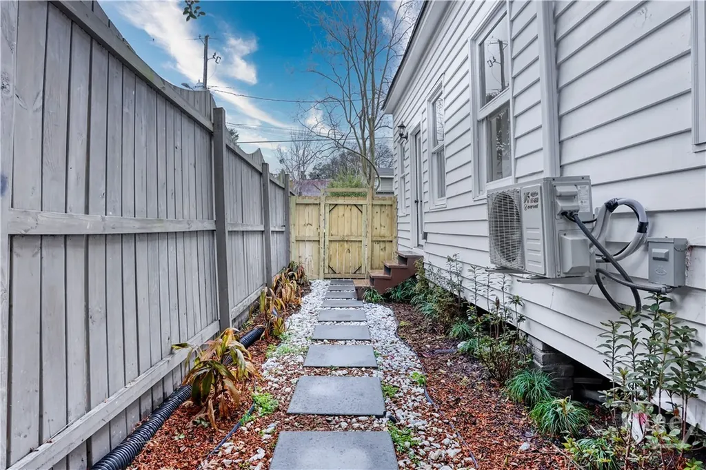 315 W Bolton Street Savannah GA 31401