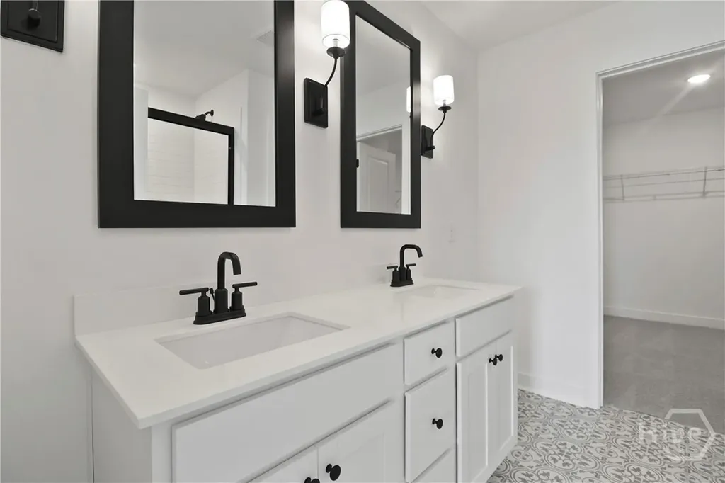 302 Kingswood Circle Savannah GA 31302