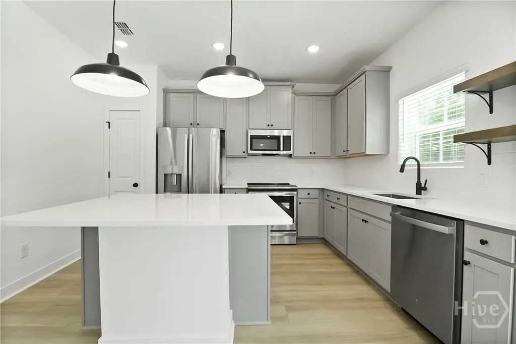 302 Kingswood Circle Savannah GA 31302