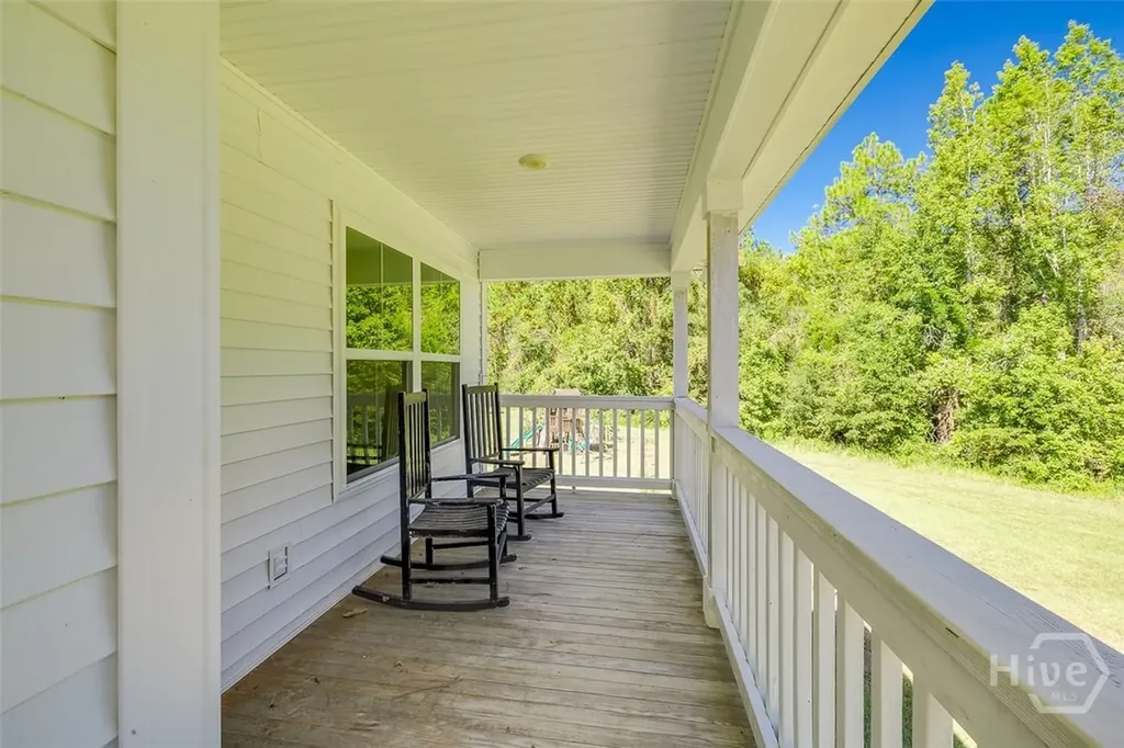215 Lorenzo Hurst Road Springfield GA 31329