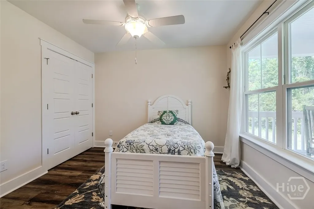 215 Lorenzo Hurst Road Springfield GA 31329
