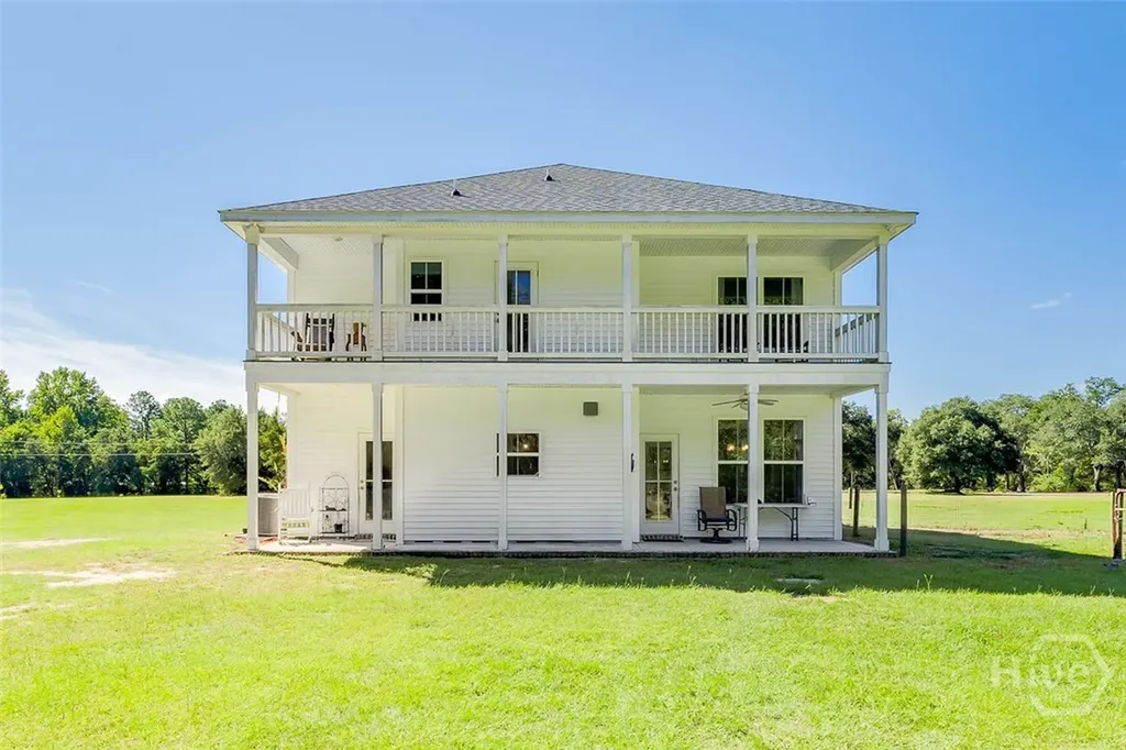 215 Lorenzo Hurst Road Springfield GA 31329