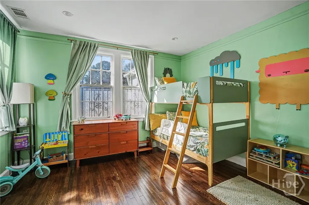 640 E 41st Street Savannah GA 31401