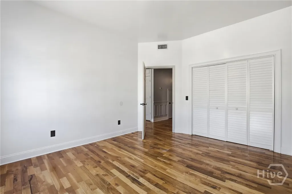 521 W 37th Street Savannah GA 31415