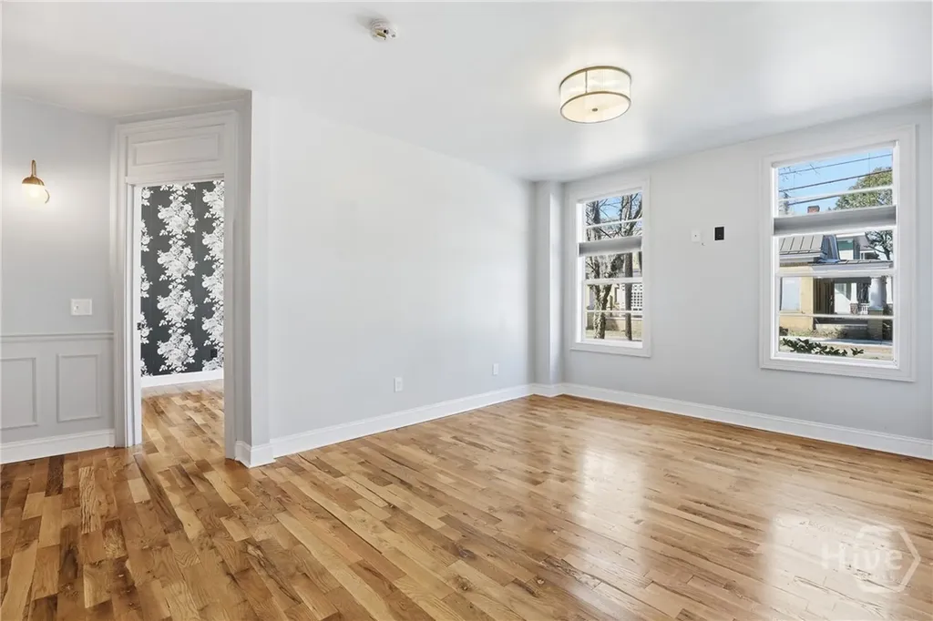 521 W 37th Street Savannah GA 31415