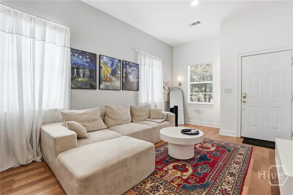 521 W 37th Street Savannah GA 31415