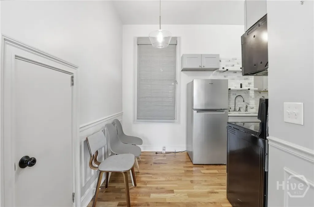521 W 37th Street Savannah GA 31415