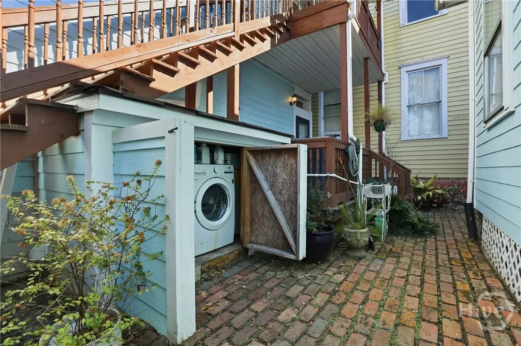 521 W 37th Street Savannah GA 31415